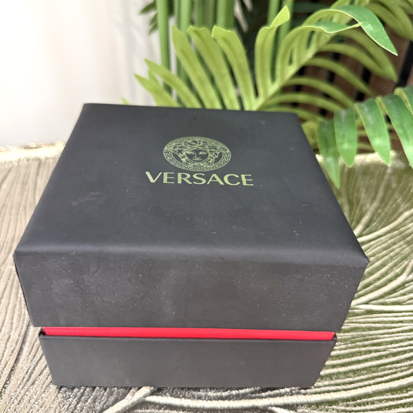 Versace Men’s Watch (Rose gold and silver colour)